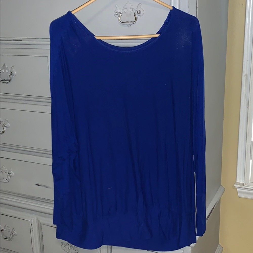 Women’s shirt